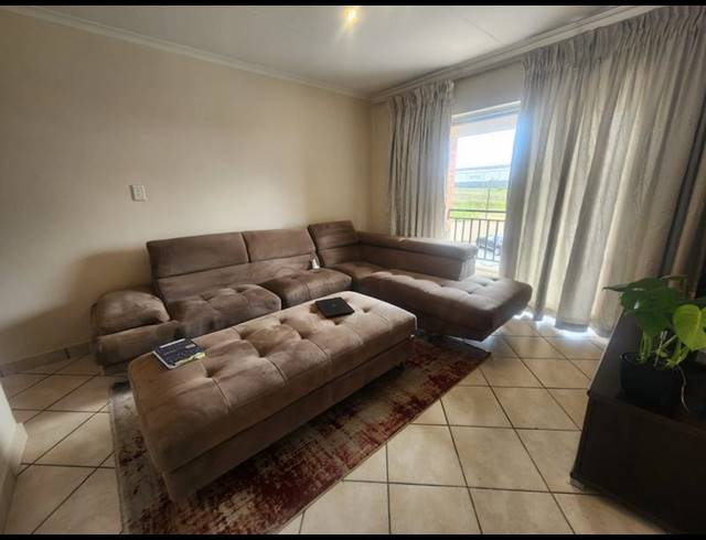 2 BEDROOM APARTMENT FOR SALE IN BUCCLEUCH